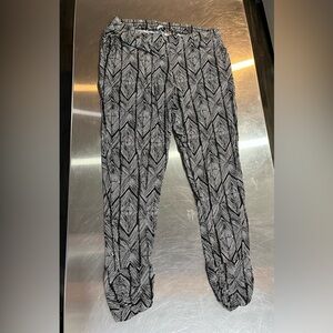 DEX Black and White Geometric Patterned Pants leggings